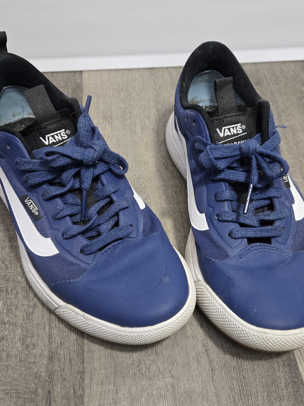 Vans UltraRange EXO Men's Sneakers sz 7